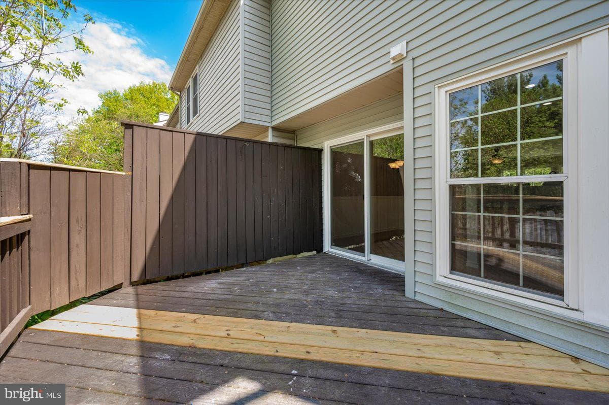 228 Heritage Court photo 24