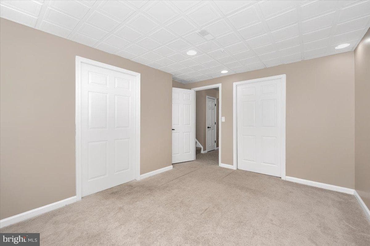 228 Heritage Court photo 43