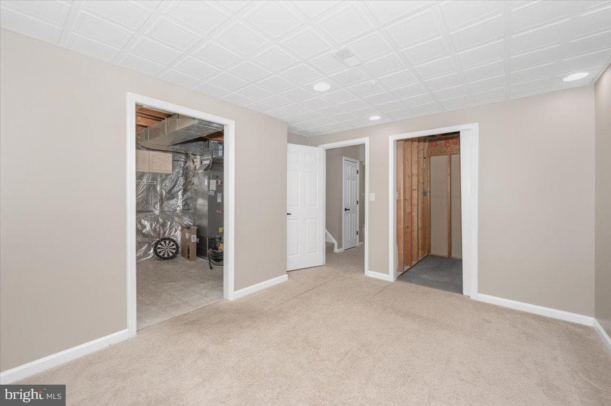 228 Heritage Court photo 44