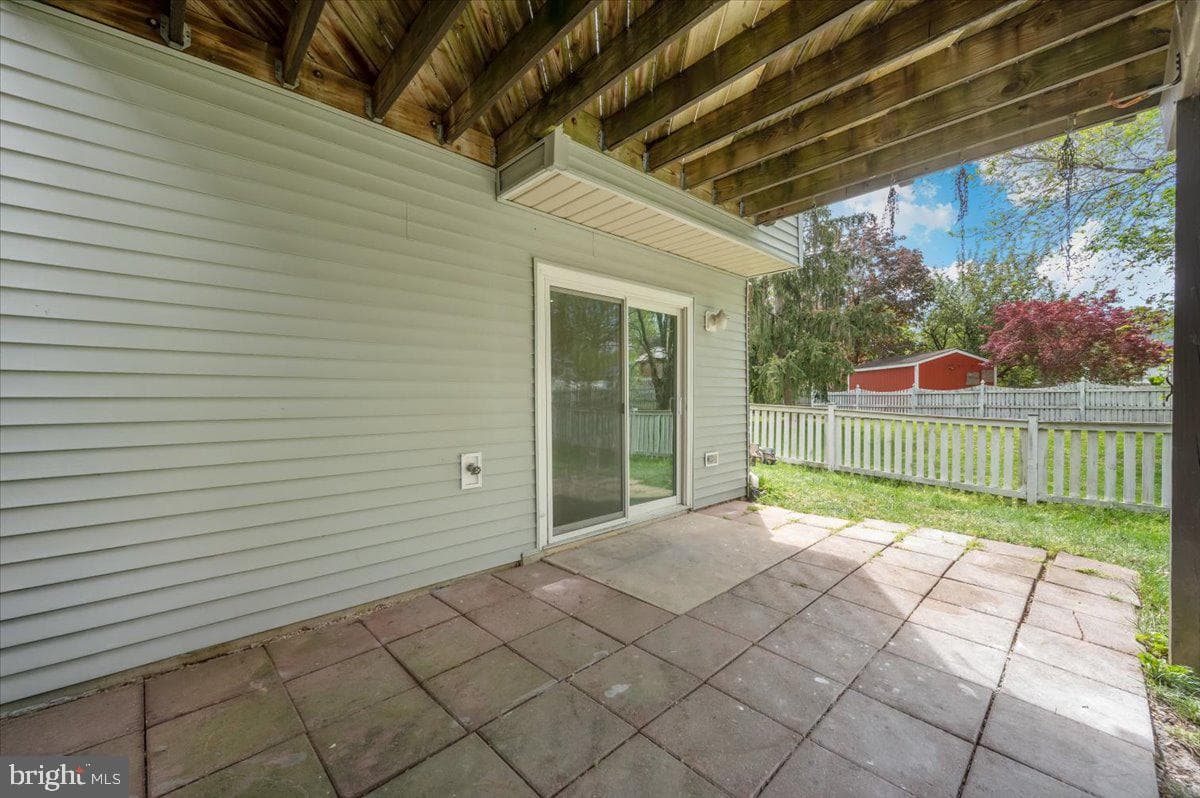 228 Heritage Court photo 52