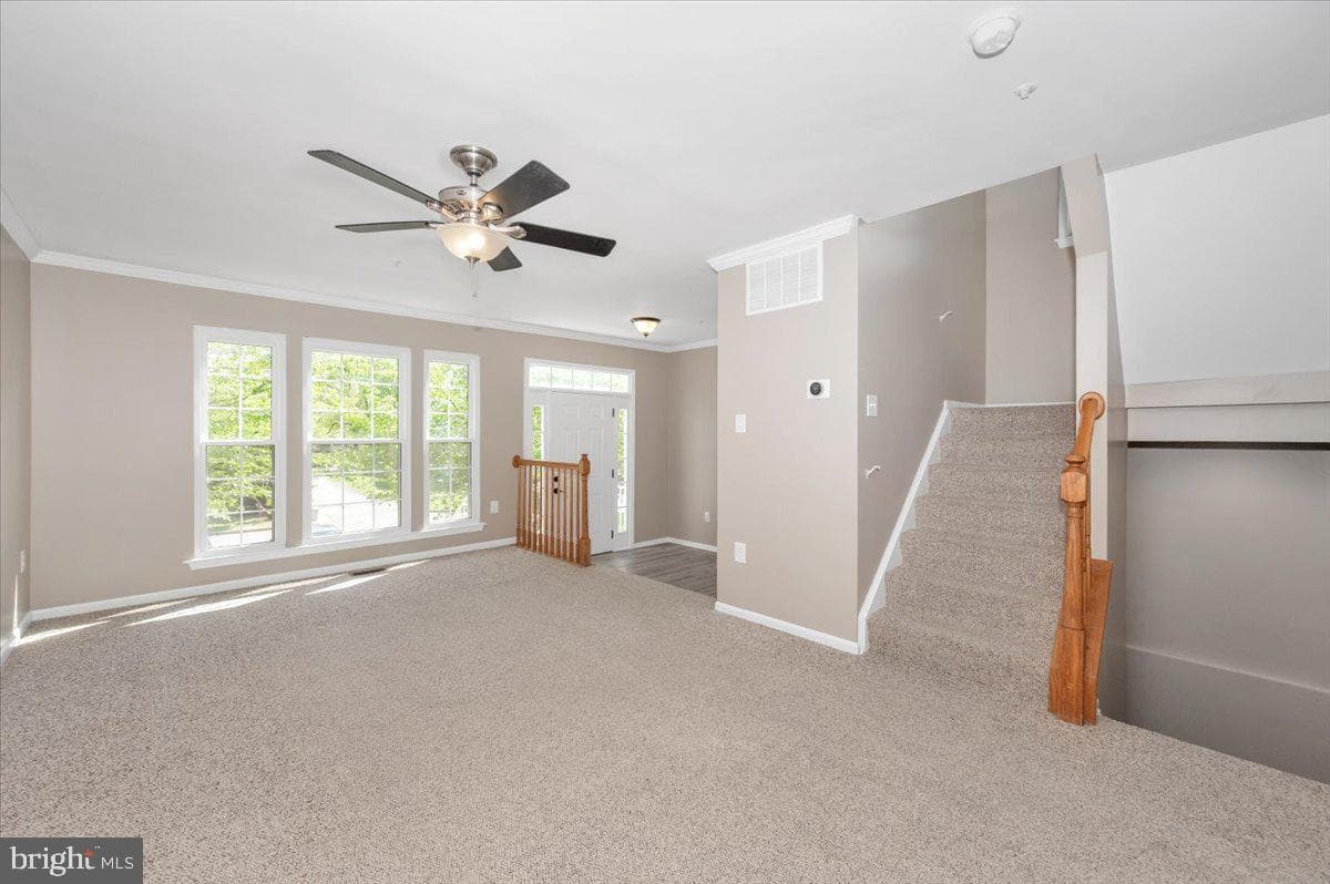 228 Heritage Court photo 9
