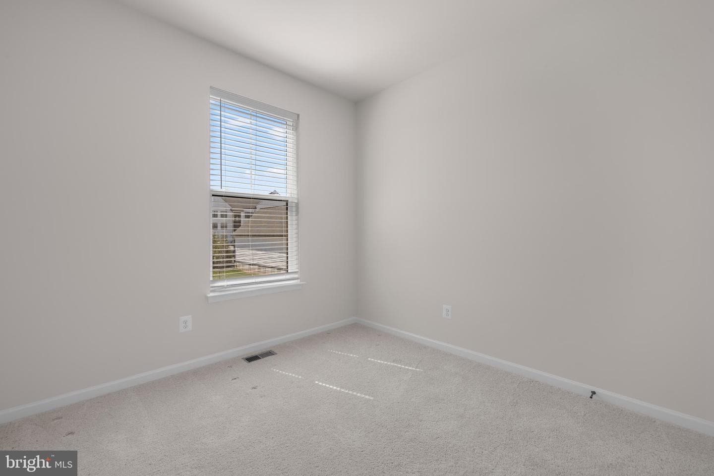 2132 Peace Lily Ln photo 25