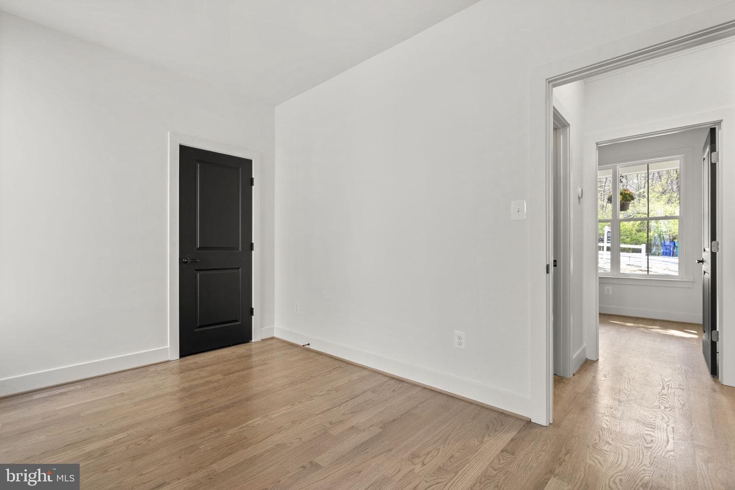 7125 Edgemont Road photo 18