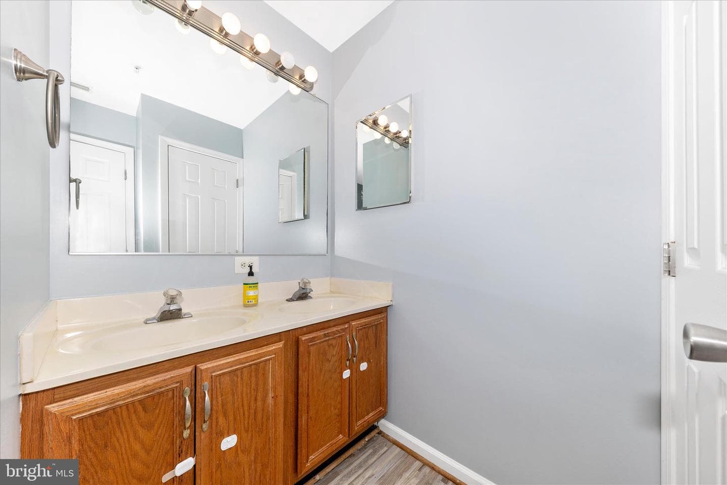 6107 Pine Ridge Terrace photo 20