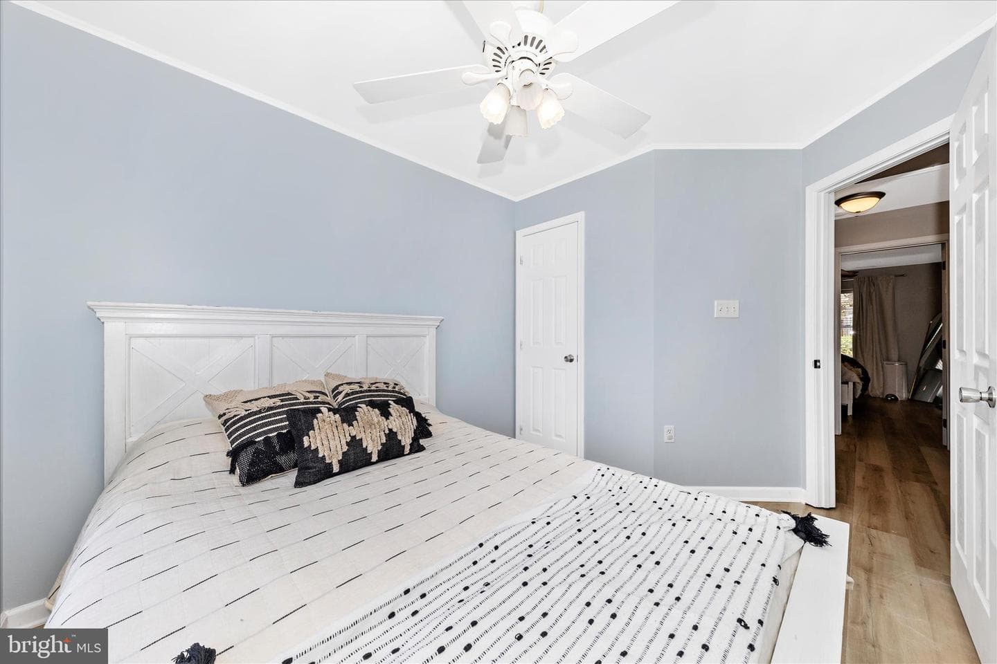 6107 Pine Ridge Terrace photo 24