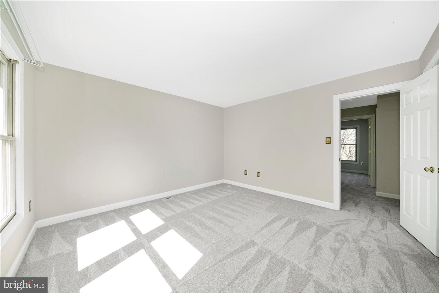 5246 Bamburg Court photo 31