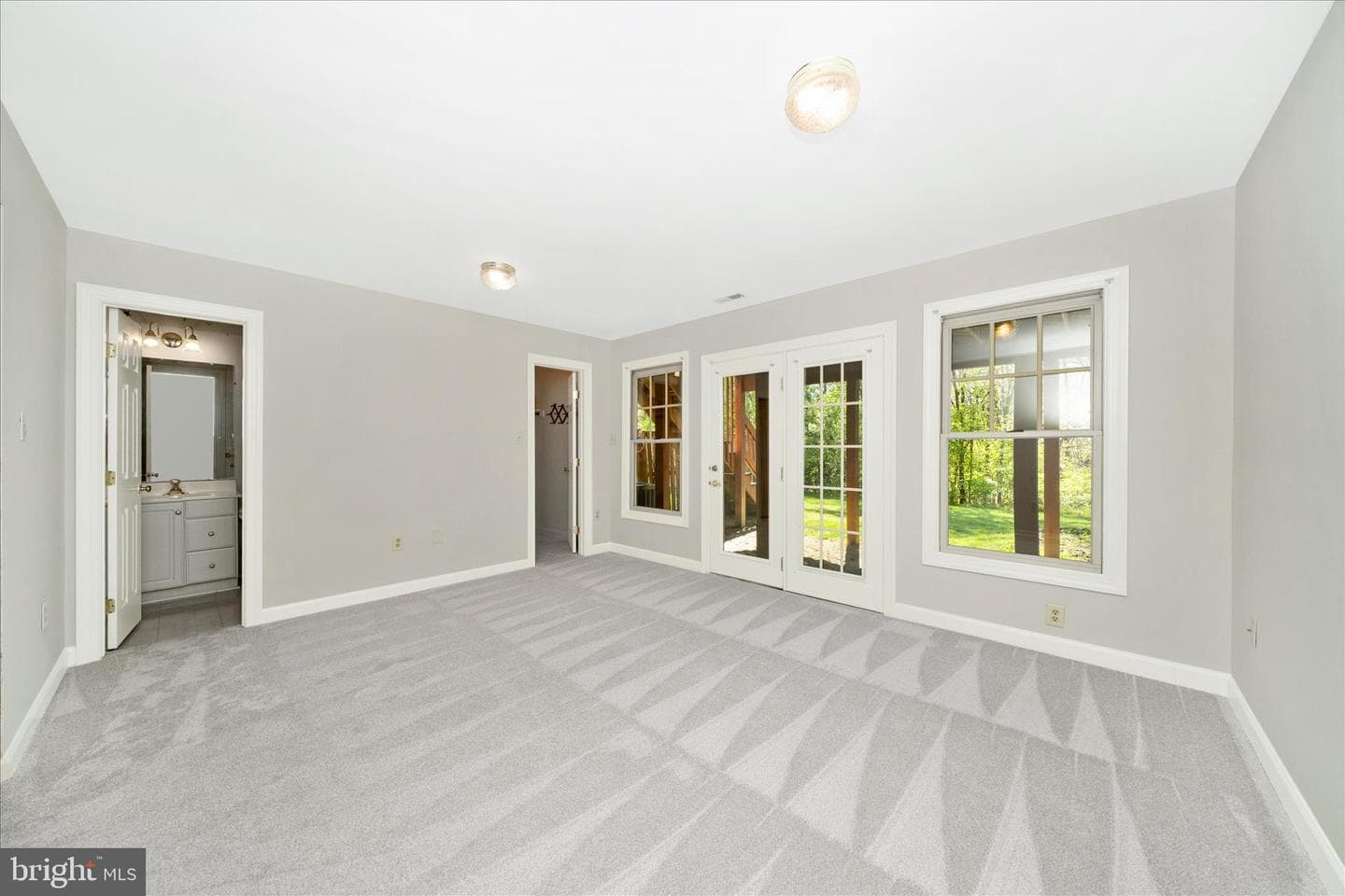 5246 Bamburg Court photo 5
