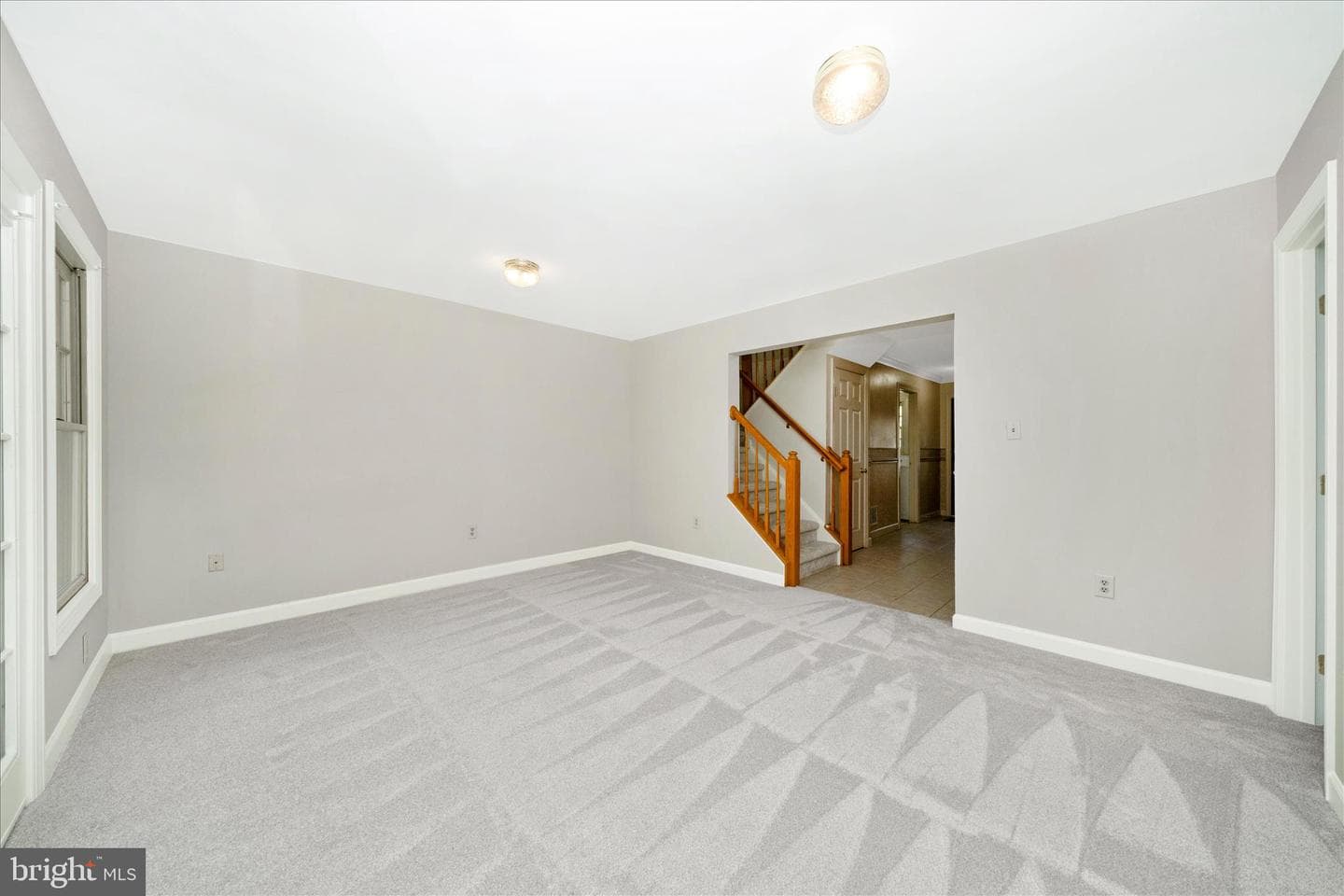 5246 Bamburg Court photo 7