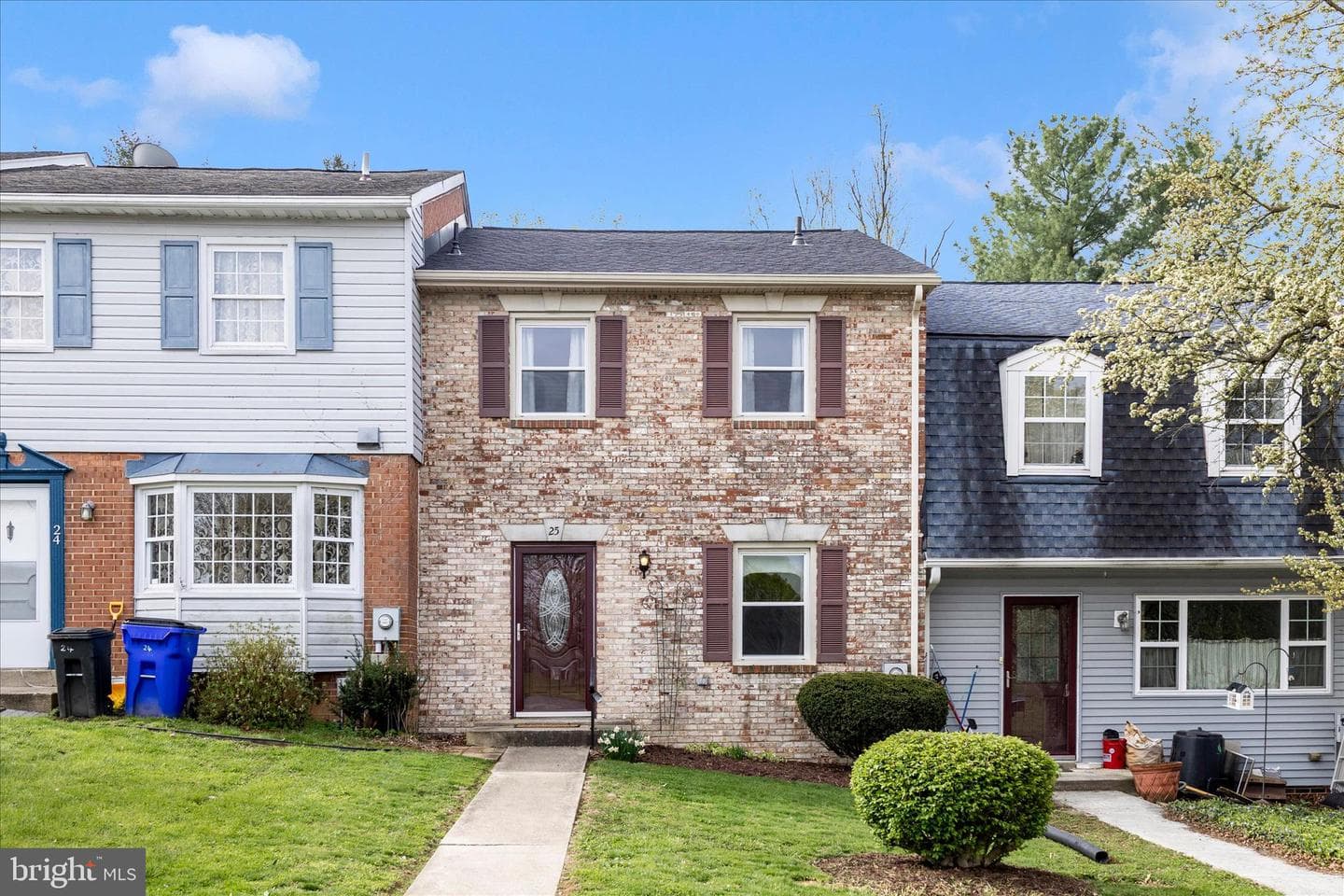 25 Boileau Court photo 2