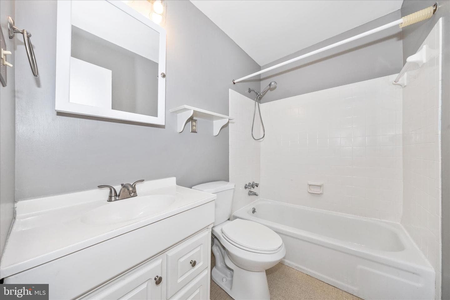 25 Boileau Court photo 28