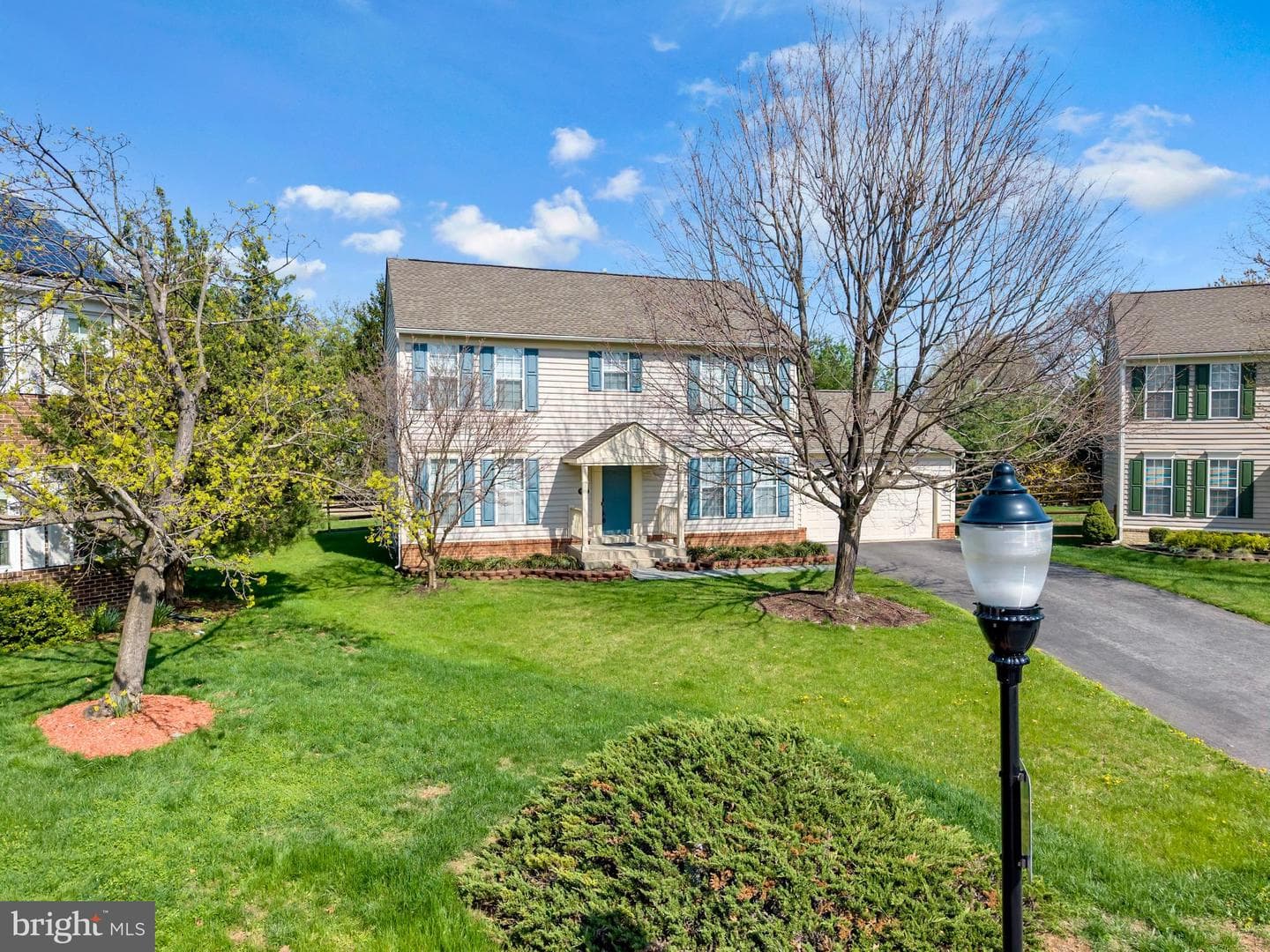 1027 Dulaney Mill Drive photo 3