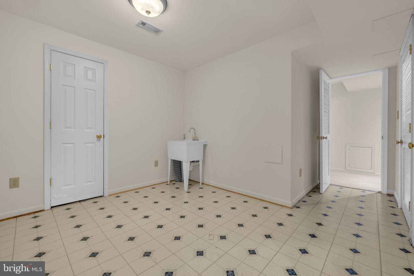 1027 Dulaney Mill Drive photo 60