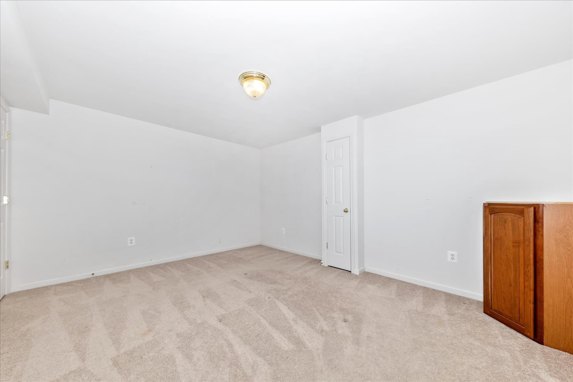100 Sunlight Drive photo 29