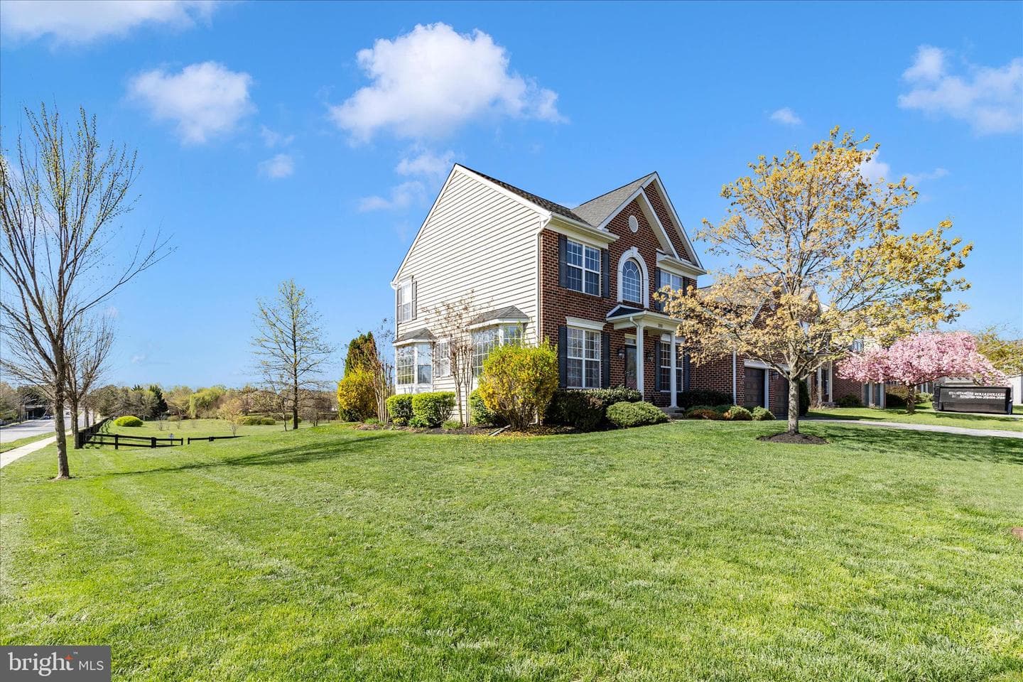 100 Sunlight Drive photo 34