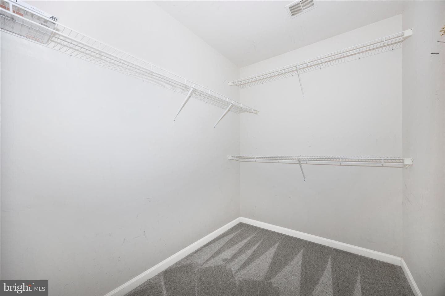 6463 Forest Hills Court photo 28