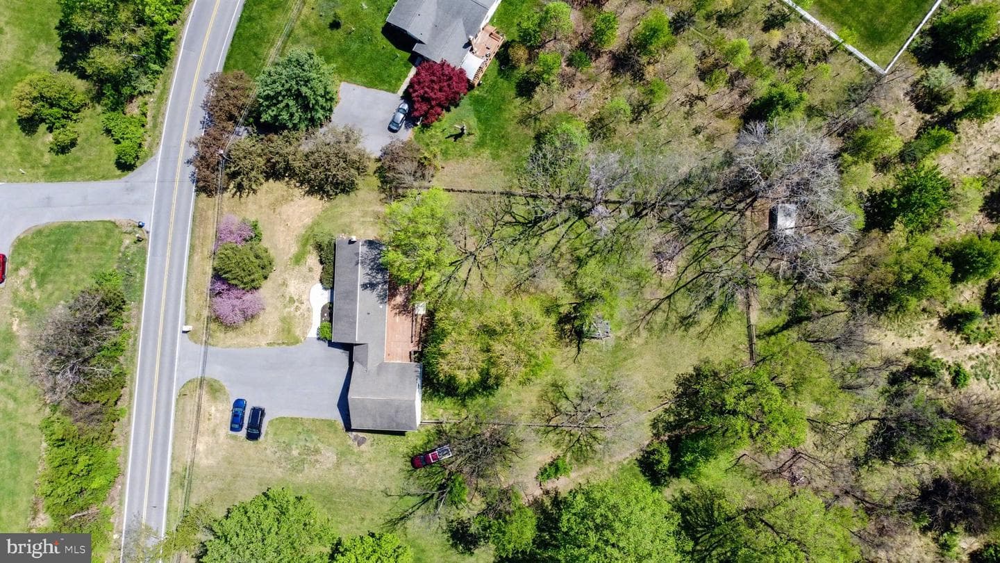 6332 Boyers Mill Road photo 4