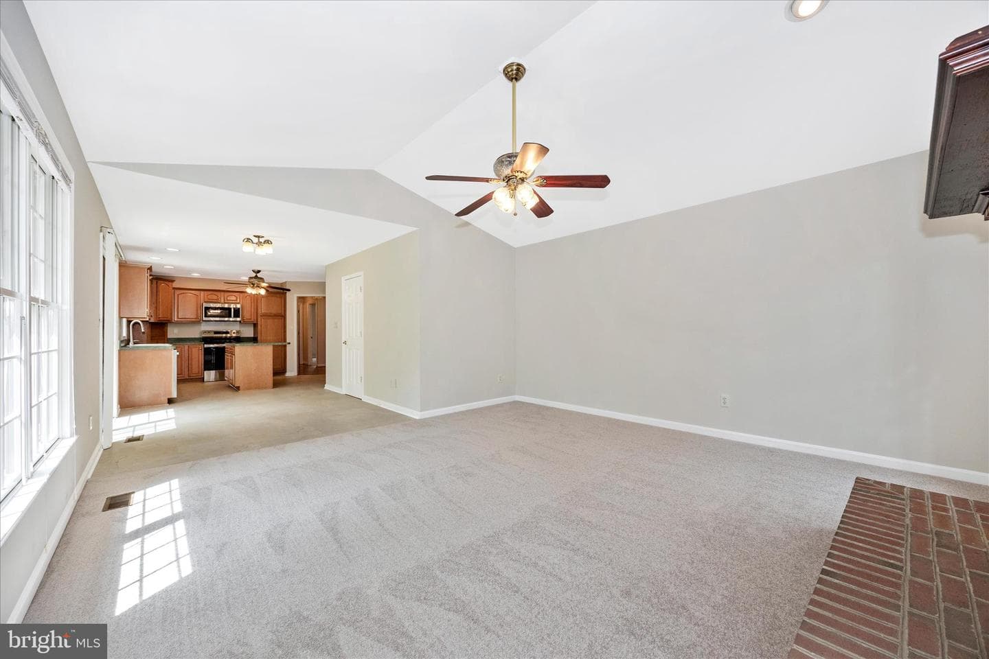 10393 Liberty Road photo 26