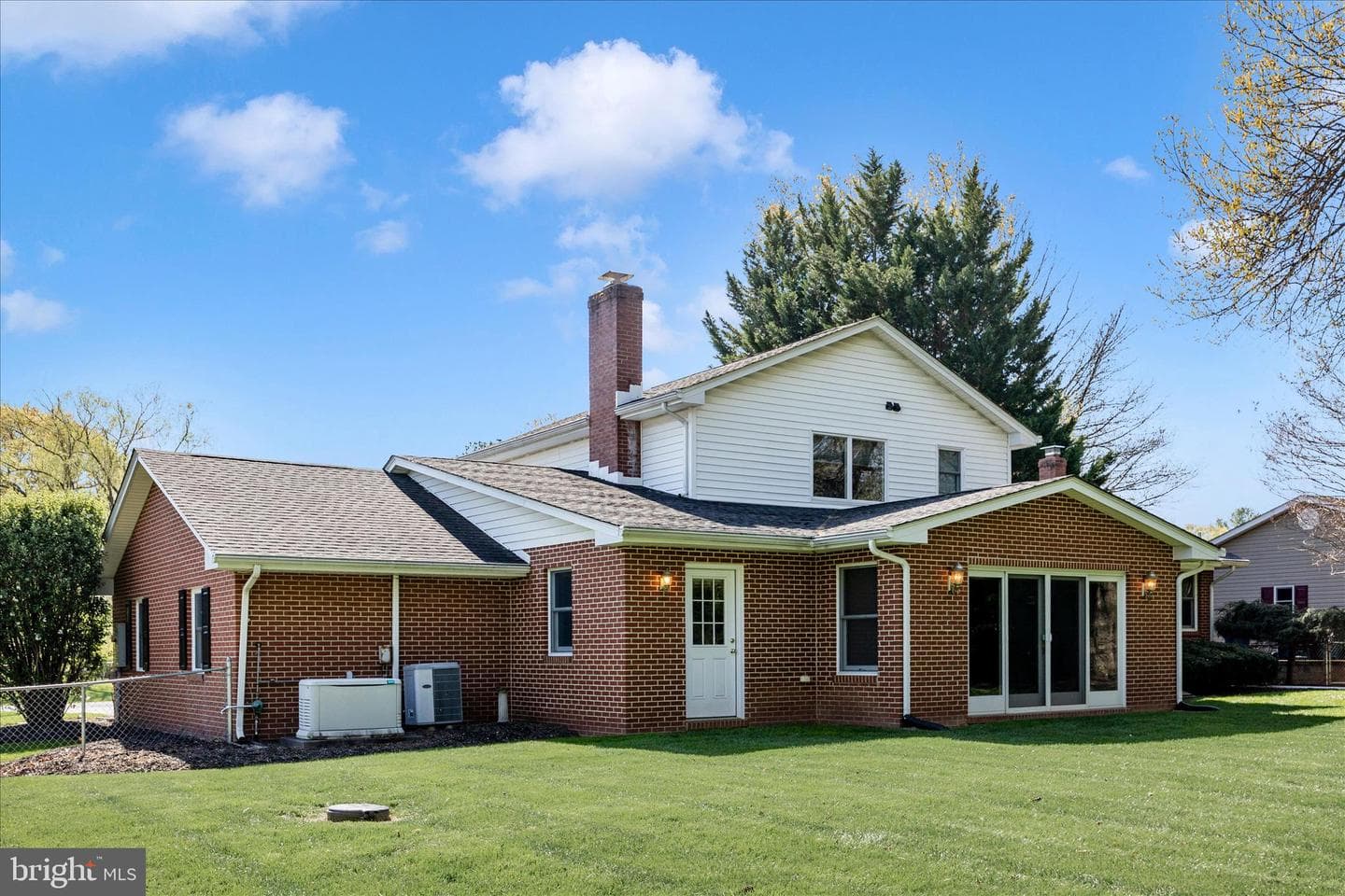 8022 Fieldstone Drive photo 32