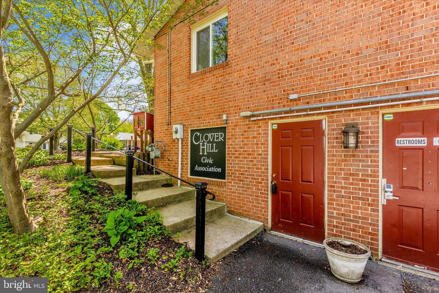 8022 Fieldstone Drive photo 39