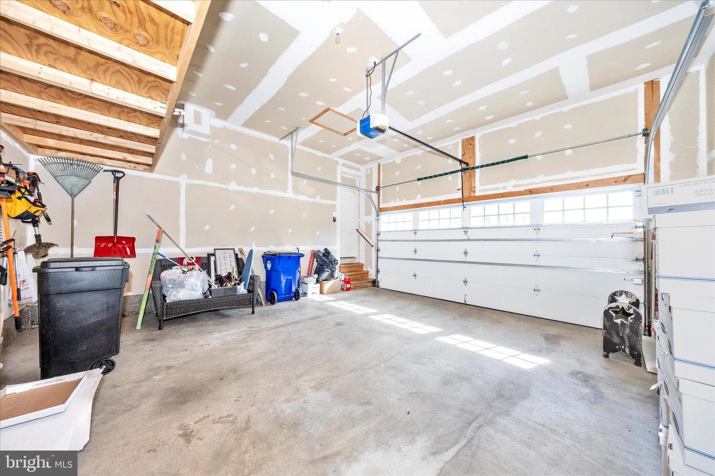 705 Sewell Drive photo 39
