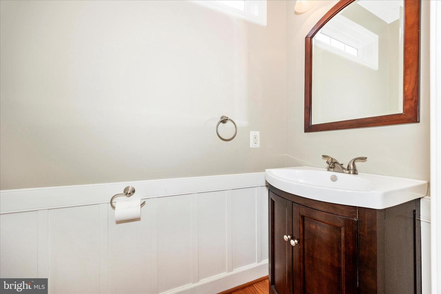 11007 Country Club Road photo 18