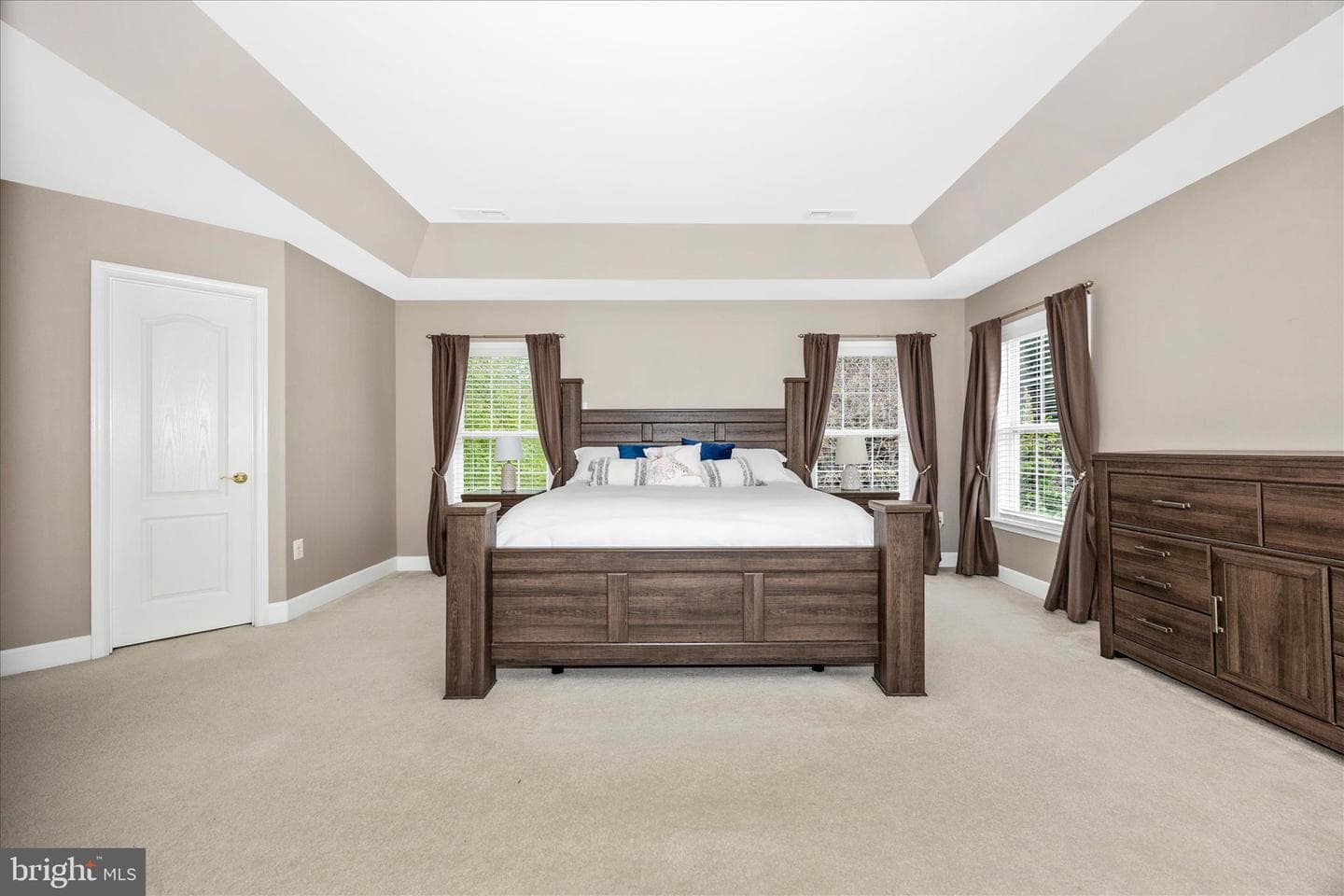 11007 Country Club Road photo 25