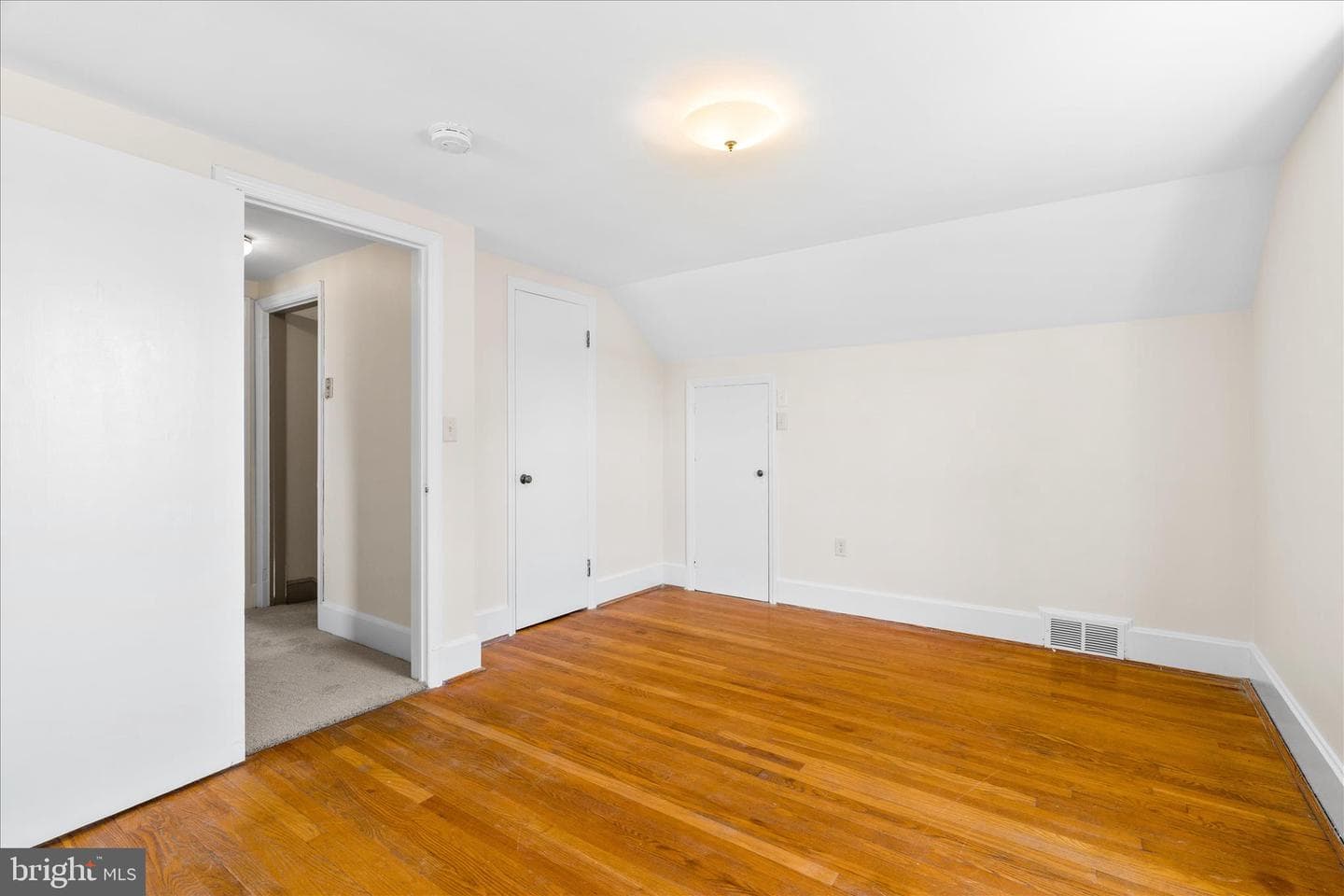417 Biggs Avenue photo 30