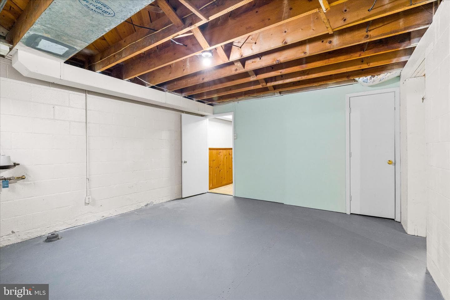 417 Biggs Avenue photo 38