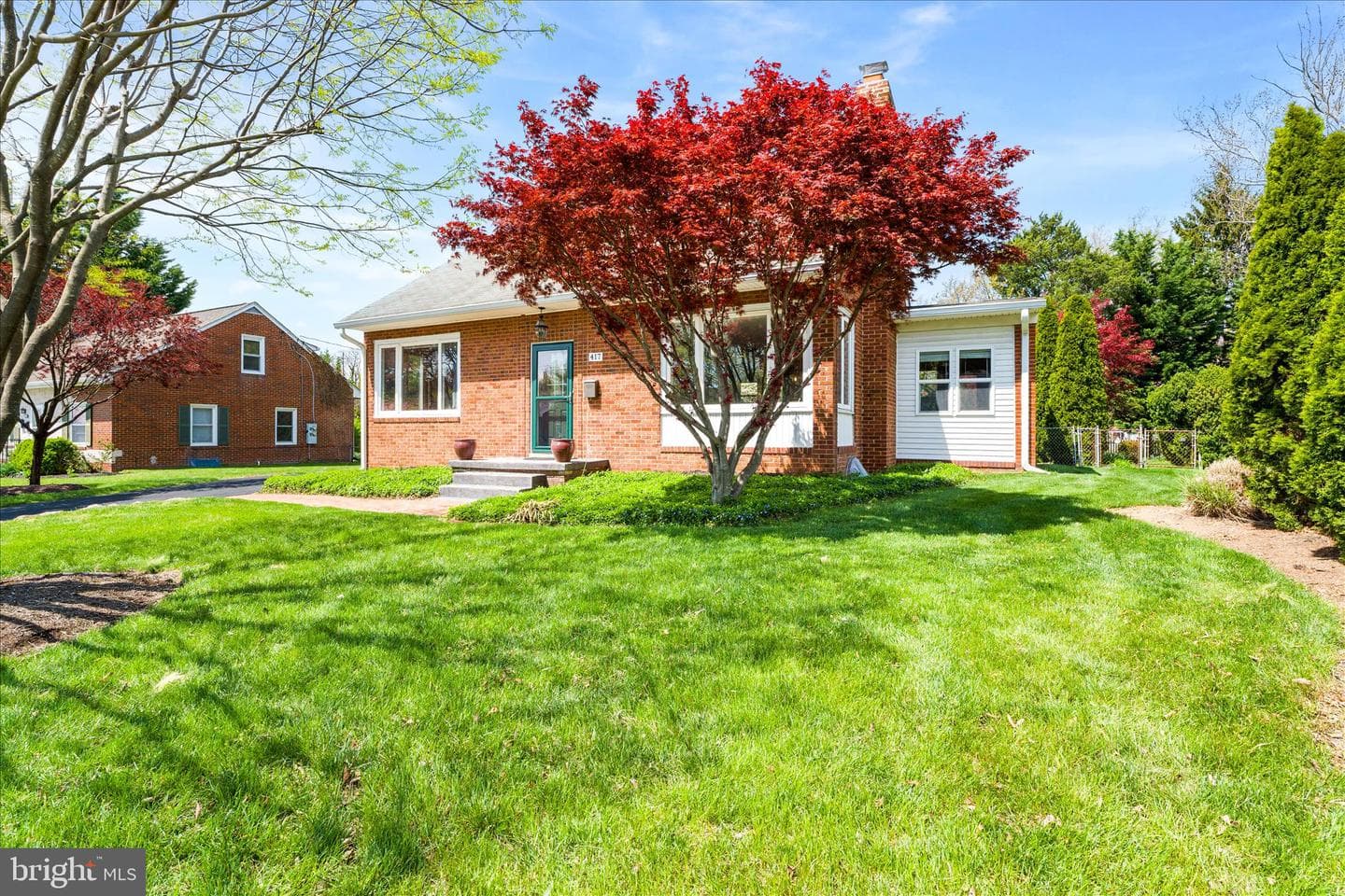 417 Biggs Avenue photo 57