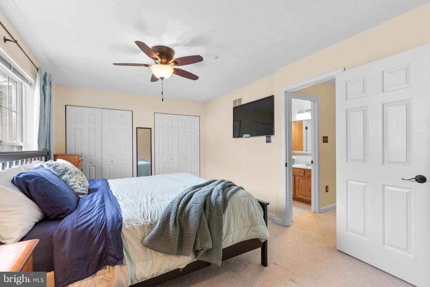 5609 Queen Anne Court photo 14