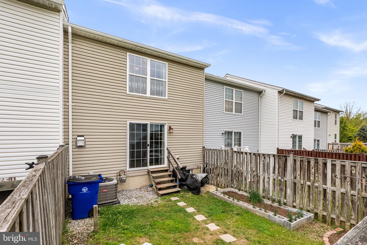 5609 Queen Anne Court photo 24