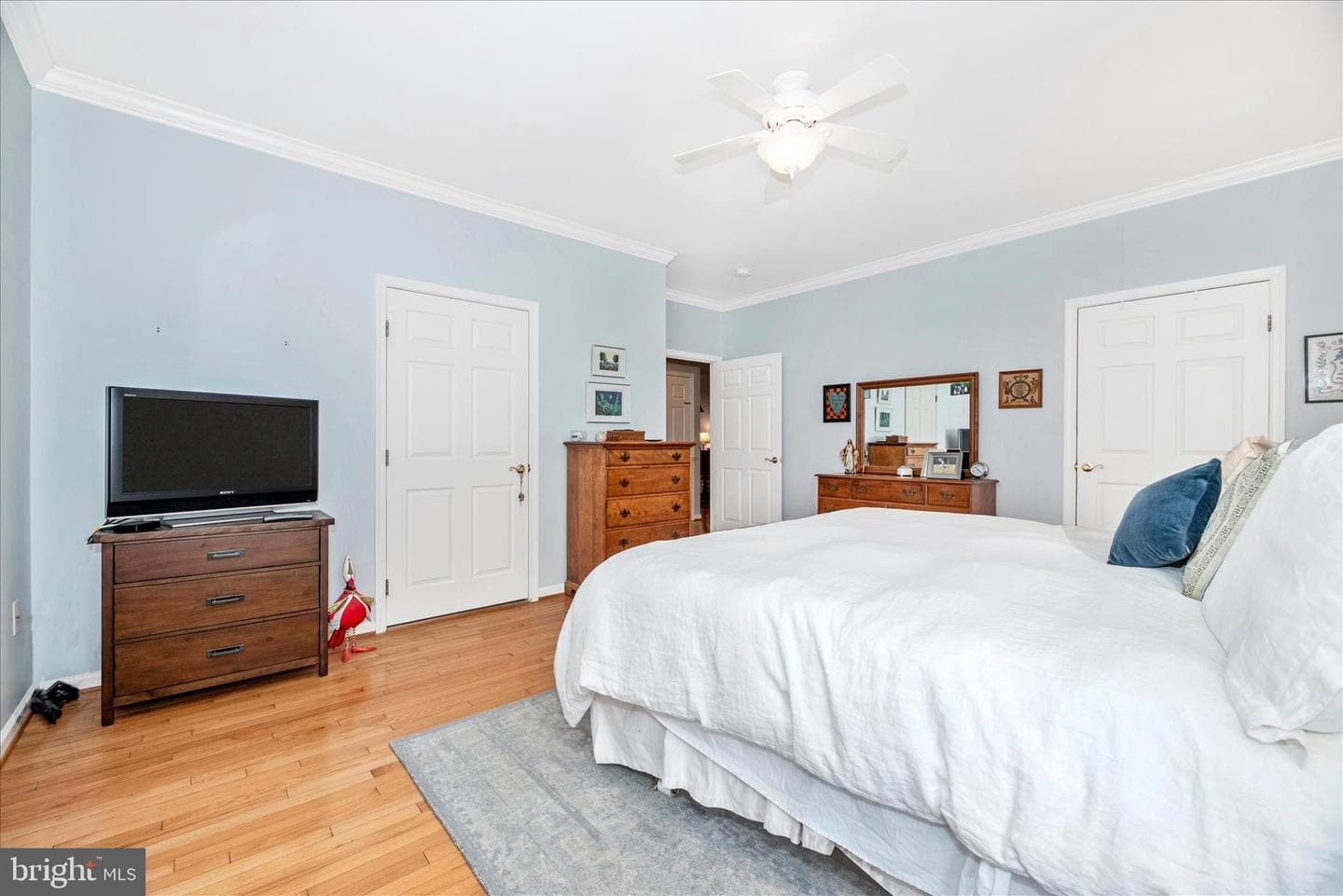 10604 Victorian Avenue photo 24
