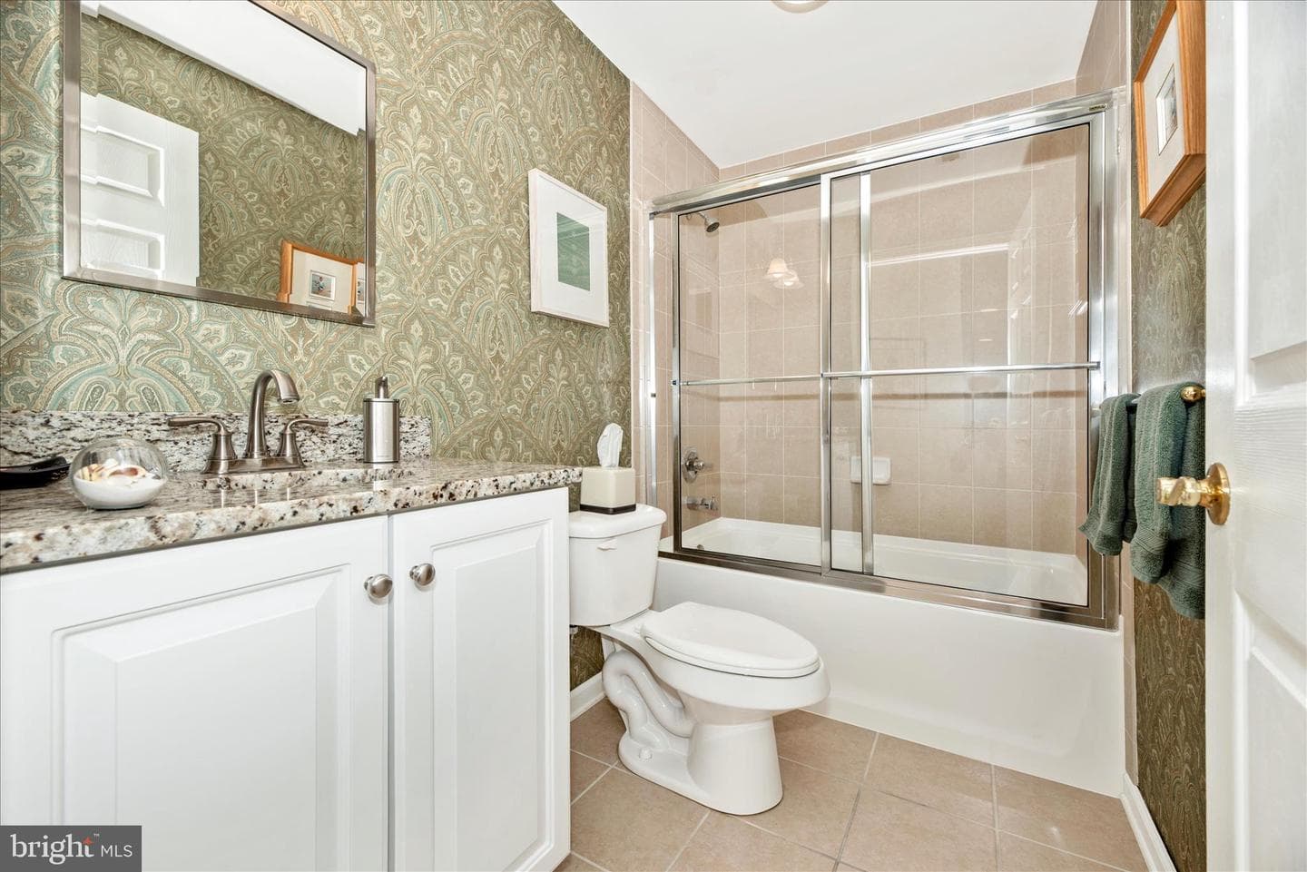 10604 Victorian Avenue photo 36