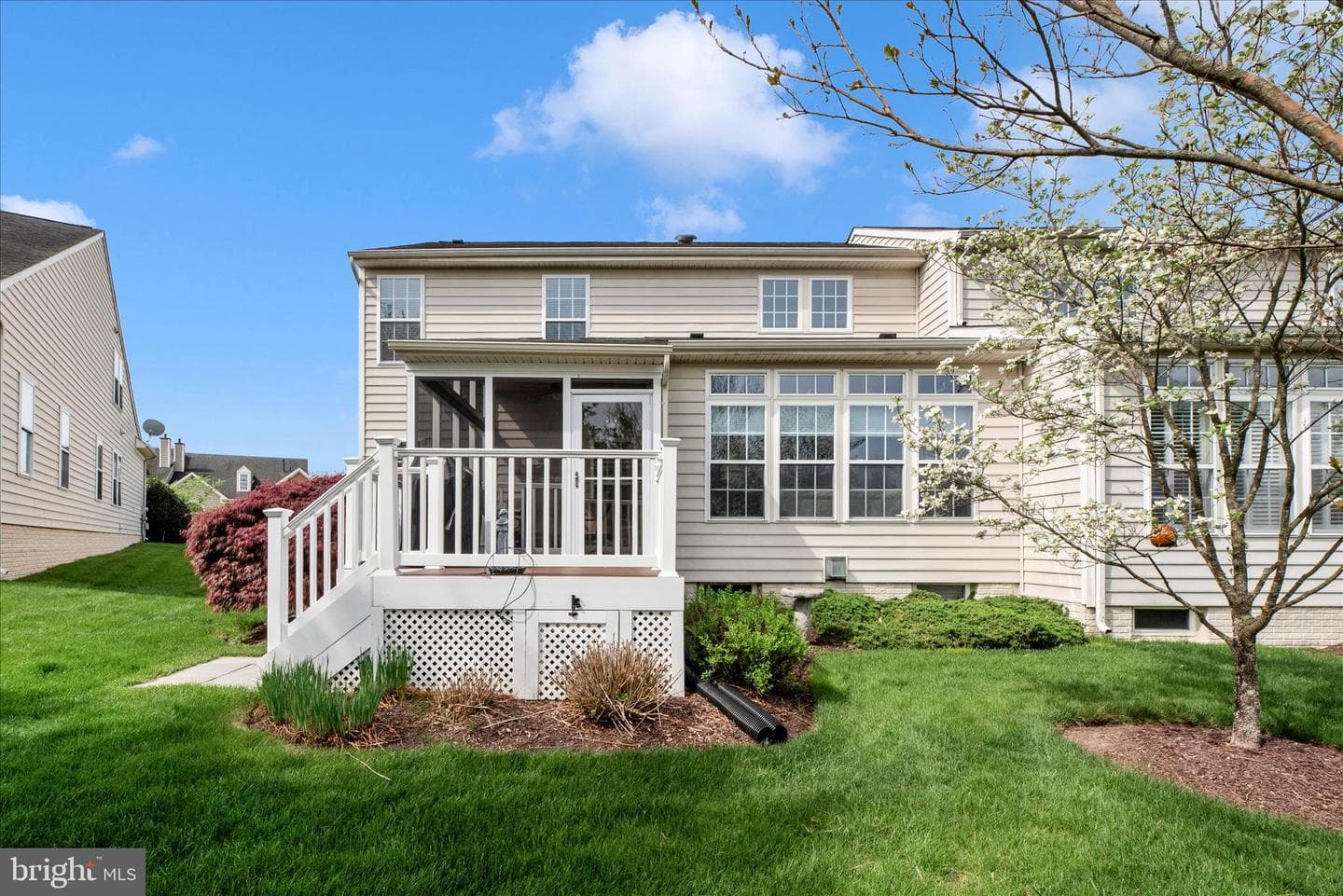 10604 Victorian Avenue photo 38