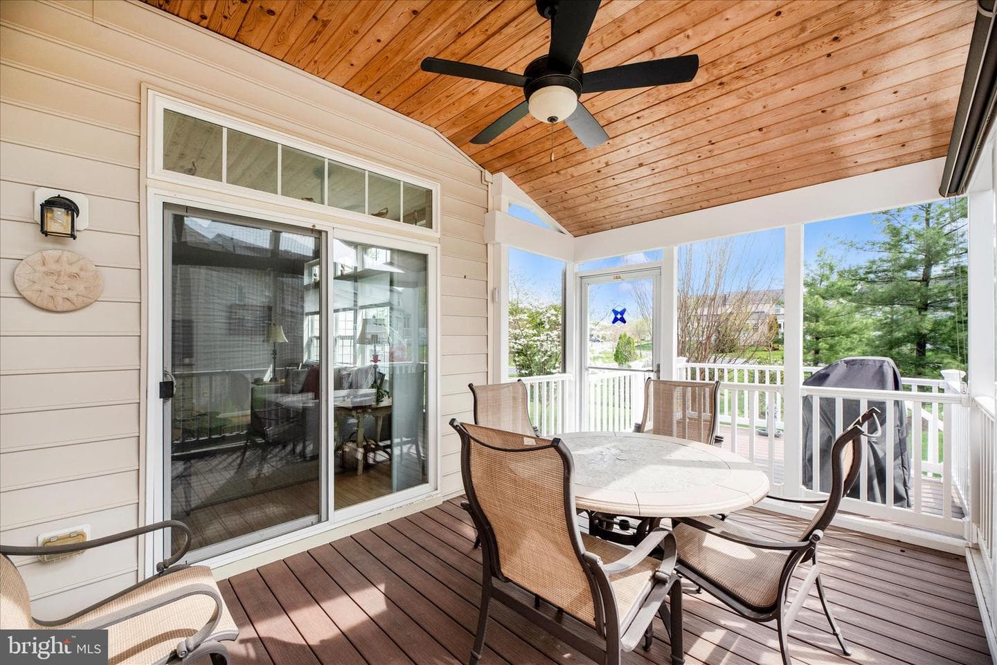 10604 Victorian Avenue photo 41