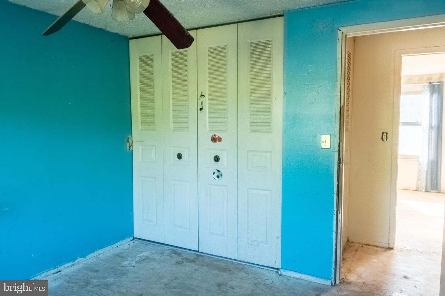 452 Center Street photo 17