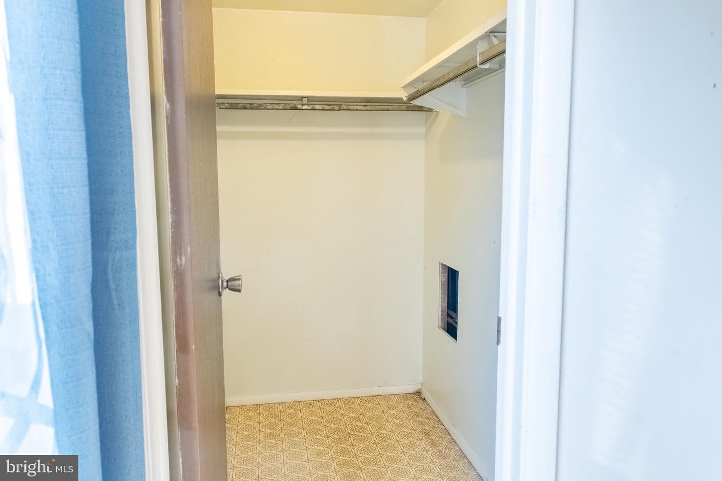 452 Center Street photo 26