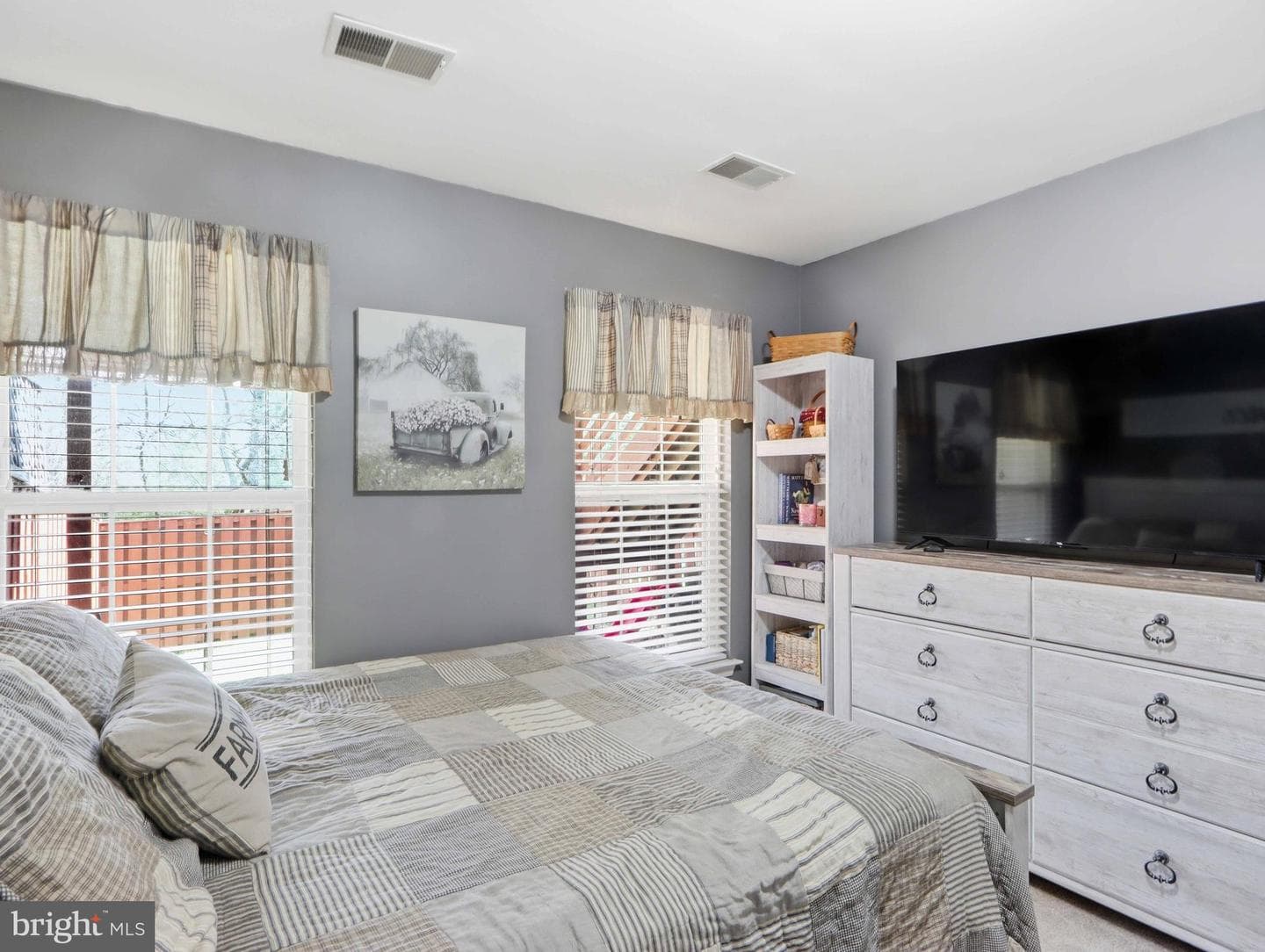 9418 Berkley Lane photo 28