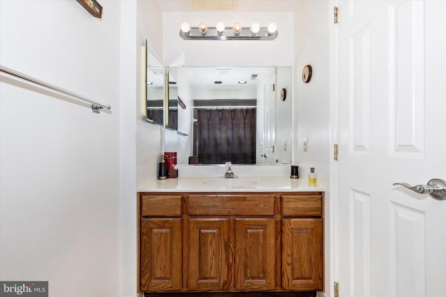 7083 Gresham Court W photo 31
