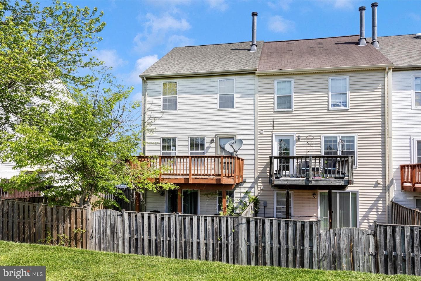 7083 Gresham Court W photo 39