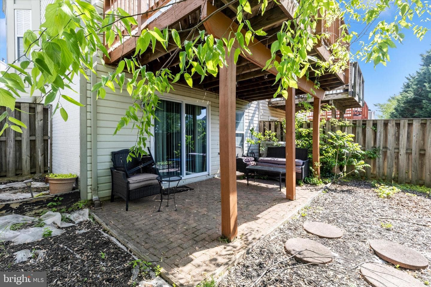7083 Gresham Court W photo 42