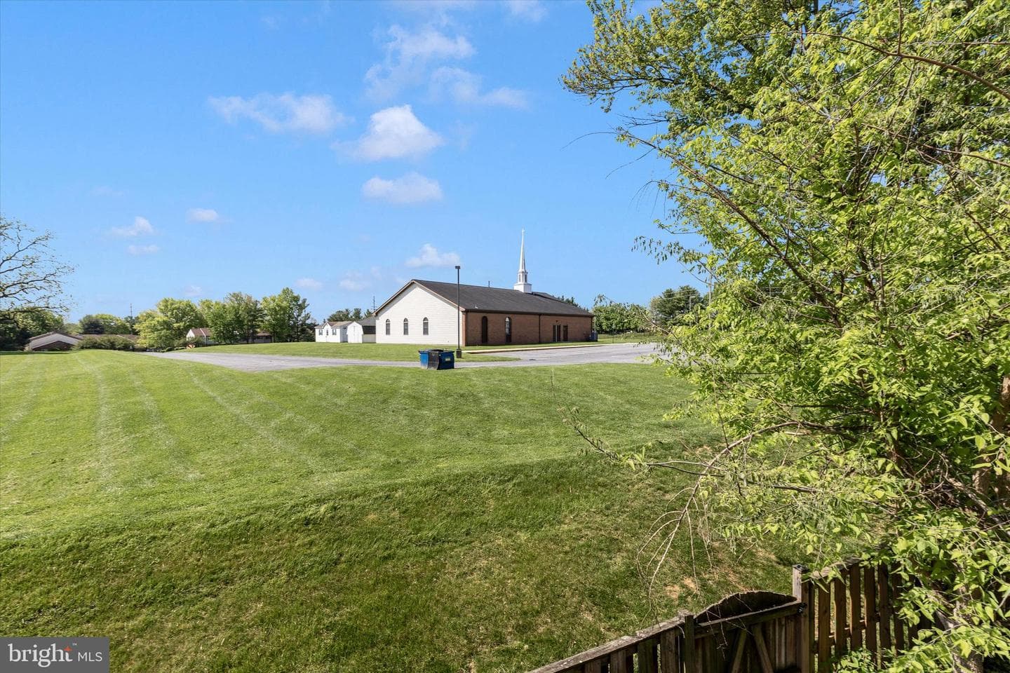 7083 Gresham Court W photo 46