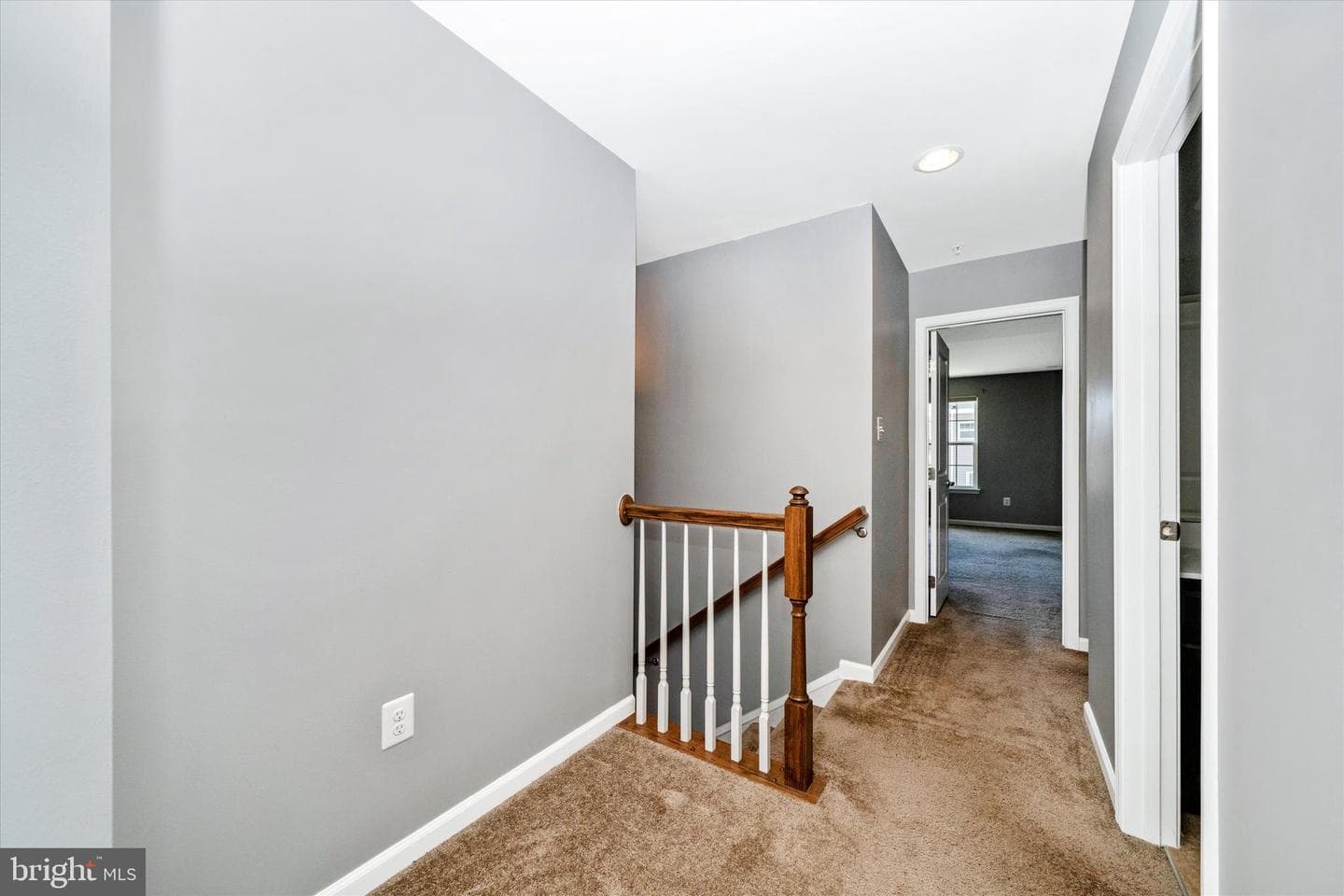 6425 Walcott Lane photo 32