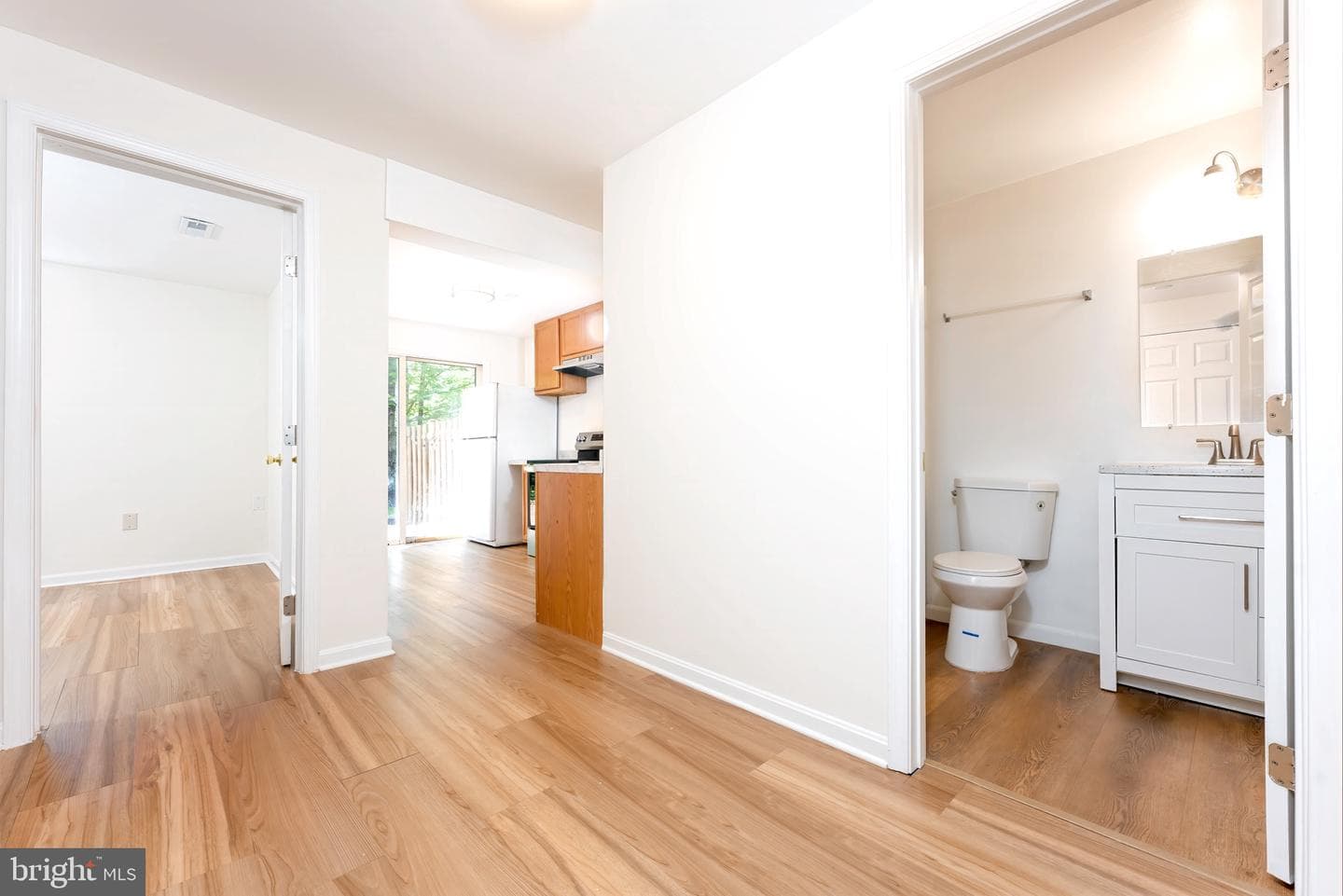 5490 Prince William Court photo 20