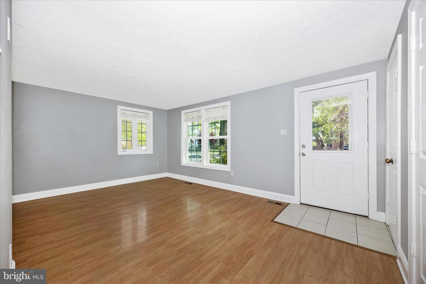 101 Andover Court photo 4