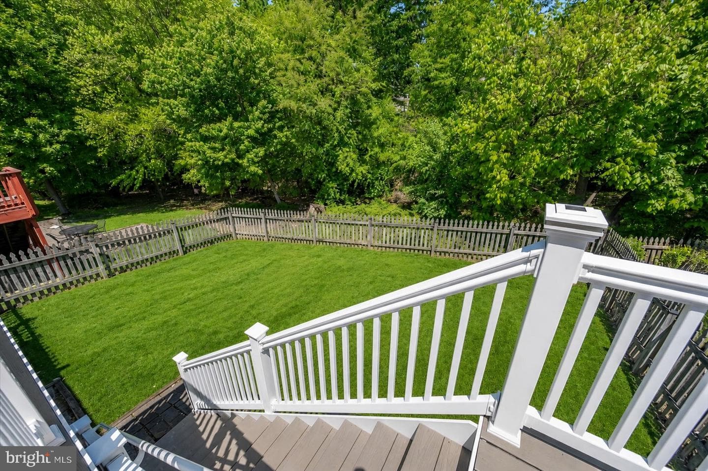 9718 Fleetwood Way photo 19