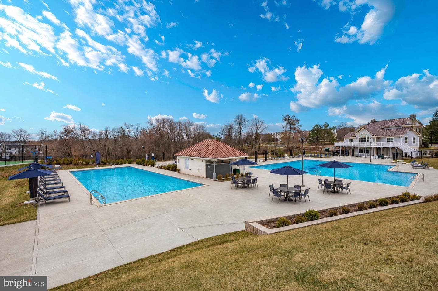 9718 Fleetwood Way photo 25