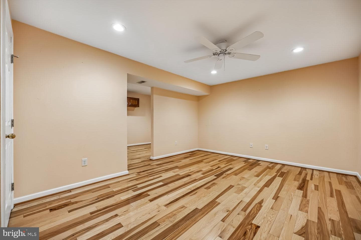 6610 Commodore Court photo 42