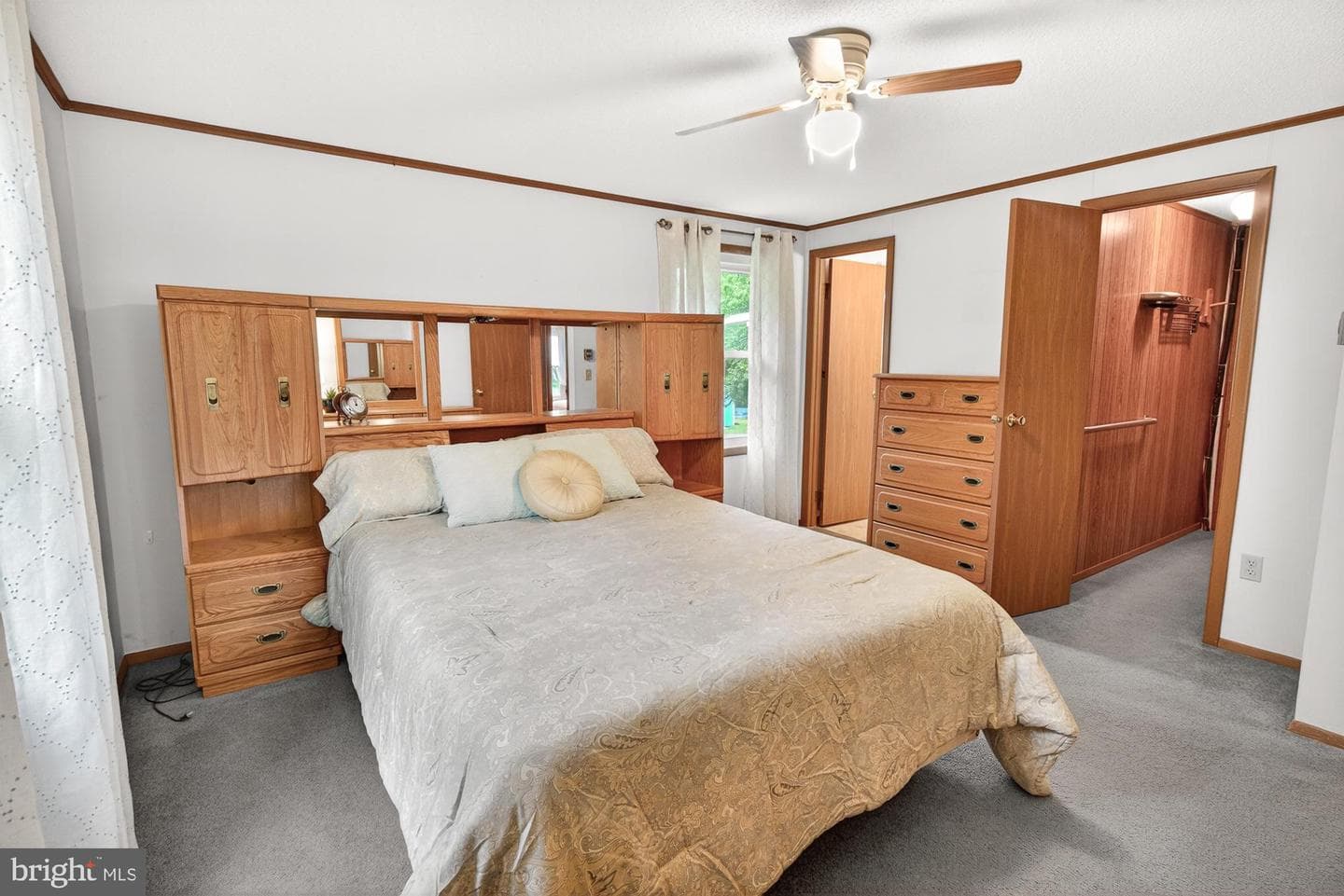 5601 Woodville Road photo 23