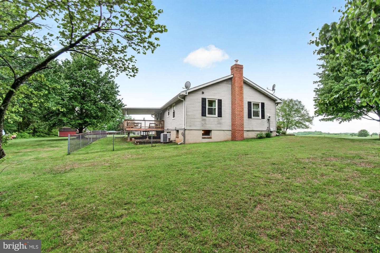 5601 Woodville Road photo 44